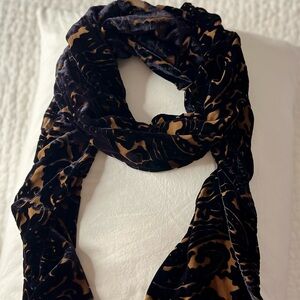 Elegant Velvet Scarf made of the finest quality Silk and Rayon Velvet
